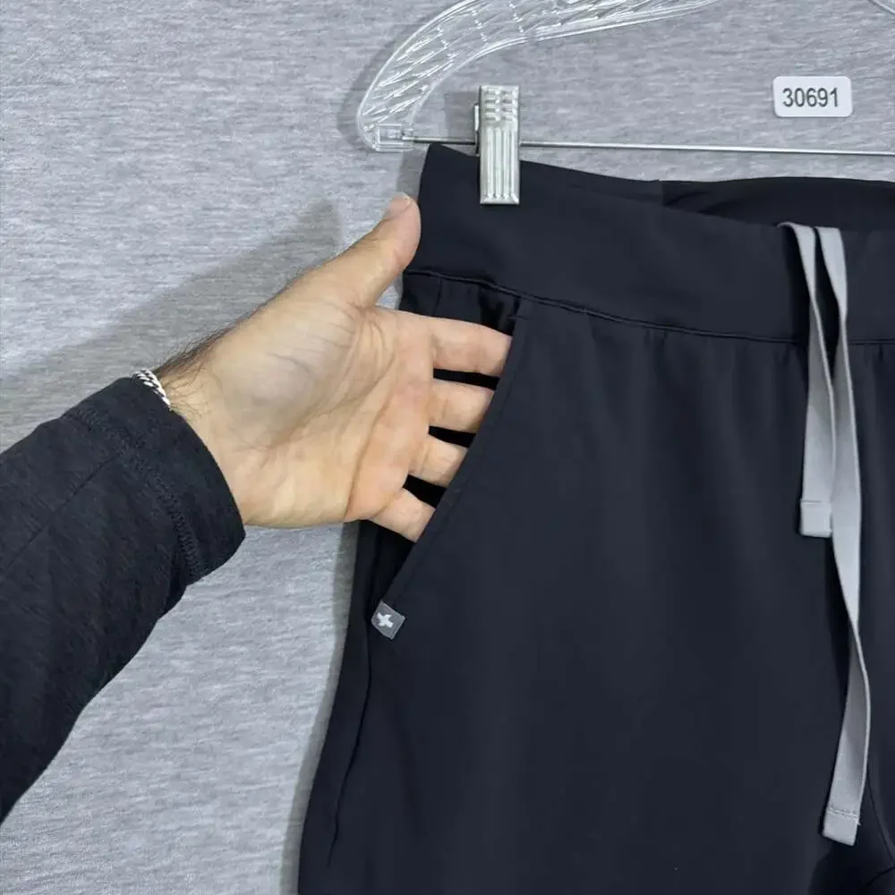 Figs Womens Size Medium Black Stretch On Shift Scrub Pants